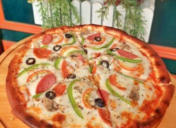 Wood Fried Pizzaria